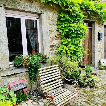 Villa Sous Les Feuilles Redu Esterno foto